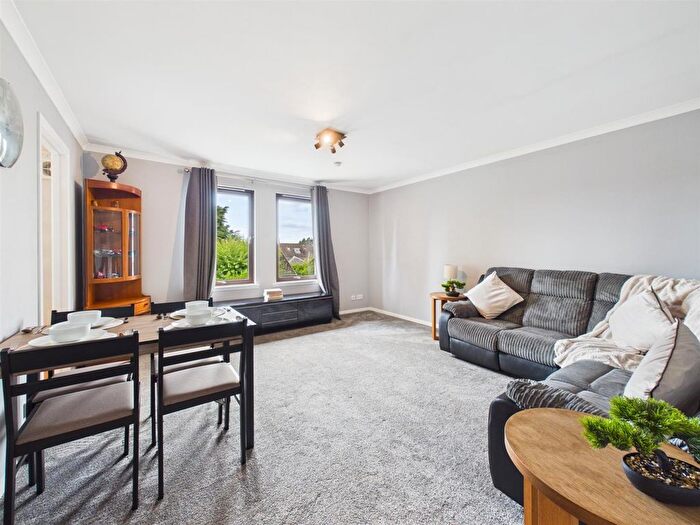 2 Bedroom Flat For Sale In Flat, Balformo Road, Scone, Perth, PH2