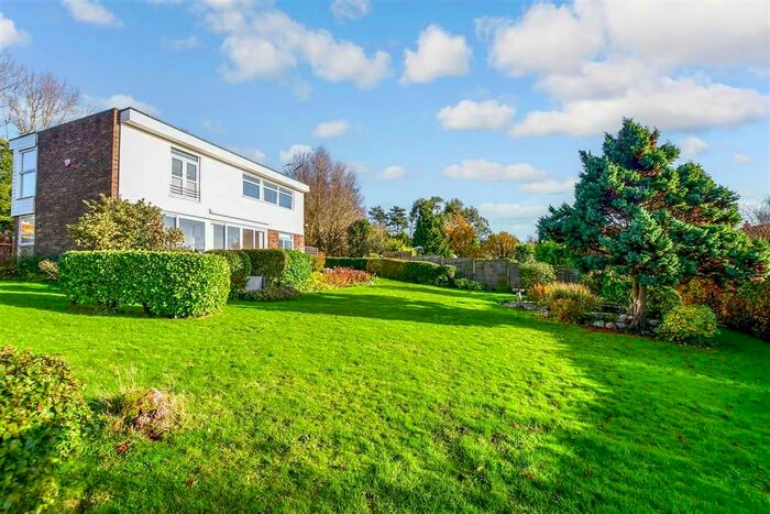 3 Bedroom Detached House For Sale In Sene Park, Hythe, Kent, CT21