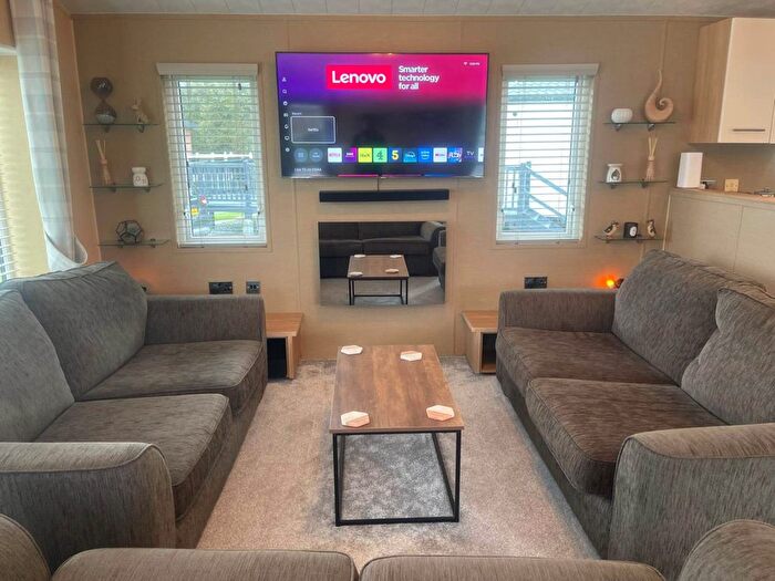 3 Bedroom Park Home For Sale In Flookburgh, Cumbria, LA11