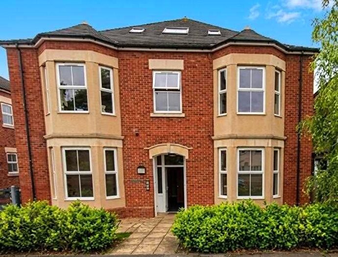1 Bedroom Flat To Rent In Arlington Court, Hawtrey Close, Slough, SL1