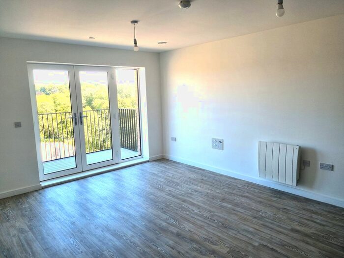 1 Bedroom Flat To Rent In Waterside At Riverwell, Colnebank Drive, Watford, WD18