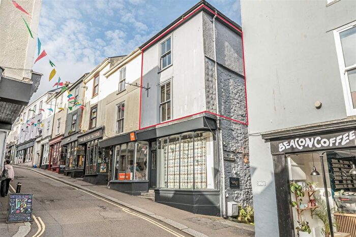 3 Bedroom Flat For Sale In High Street, Falmouth, TR11