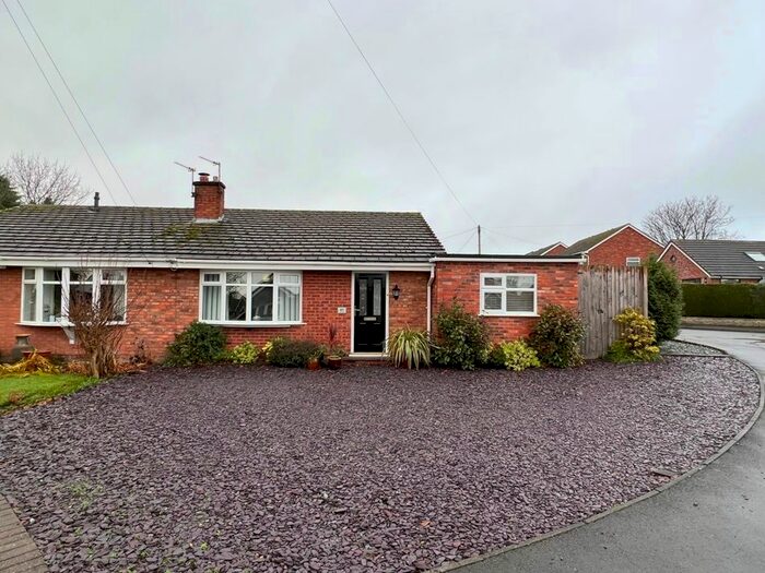 3 Bedroom Semi-Detached Bungalow To Rent In Park Road, Burntwood WS7