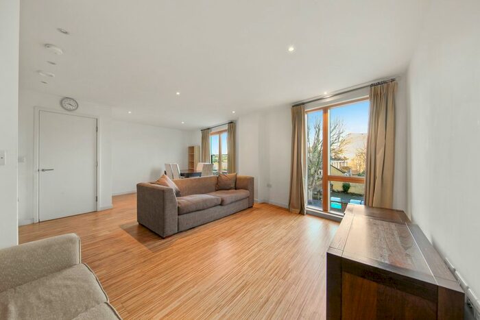 1 Bedroom Flat To Rent In Wingate Square, Clapham, SW4