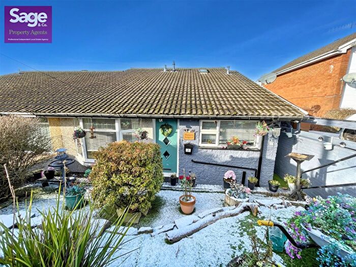 3 Bedroom Semi Detached House For Sale In Penrhiw Road, Risca, NP11