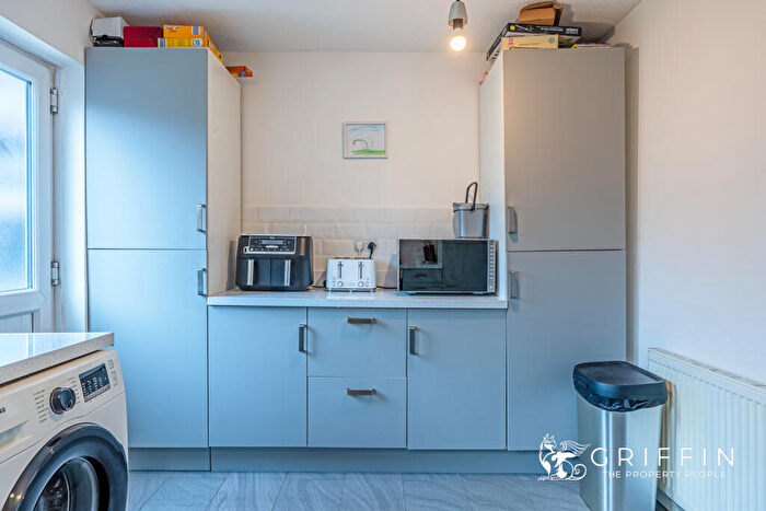 2 Bedroom Semi-Detached House For Sale In Sundew Court, Grays, RM17
