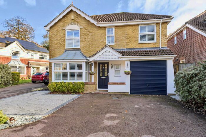 5 Bedroom Detached House To Rent In Ascot, Berkshire, SL5