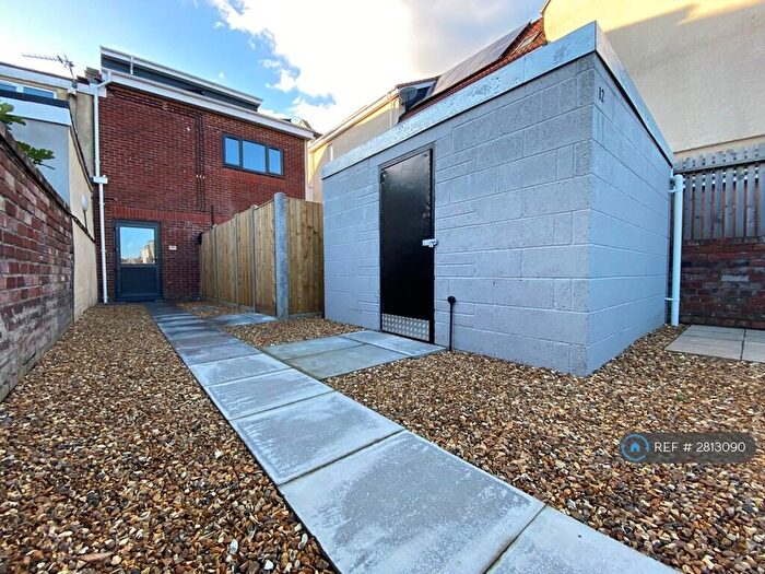 1 Bedroom Flat To Rent In Duncombe Road, Bristol, BS15