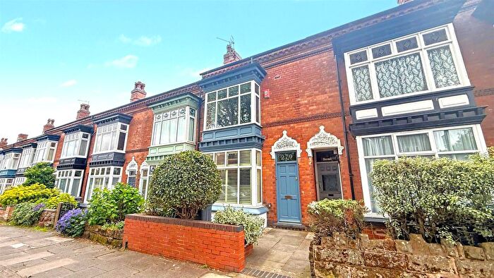 4 Bedroom Terraced House For Sale In Mary Vale Road, Bournville, Birmingham, B30