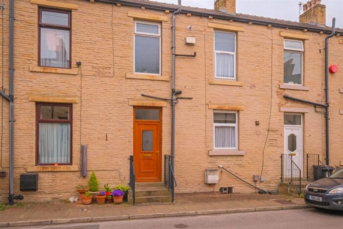1 Bedroom Terraced House For Sale In West Street, Bailiff Bridge, Brighouse, HD6