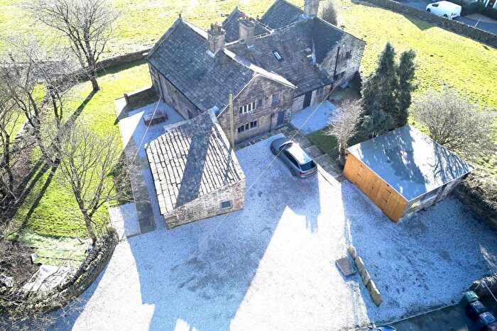 5 Bedroom Farm House For Sale In Allerton Lane, Allerton, Bradford, BD15