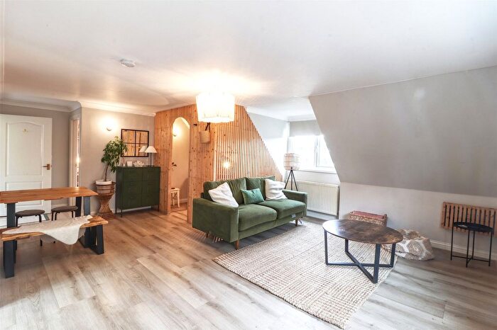 1 Bedroom Flat For Sale In Cairn Road, Ilfracombe, Devon, EX34