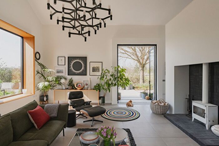 3 Bedroom Detached House For Sale In Tinkers Barn, Bressingham, Norfolk, IP22