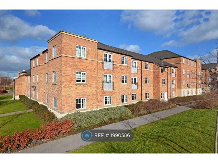 2 Bedroom Flat To Rent In Birch Close, Huntington, YO31