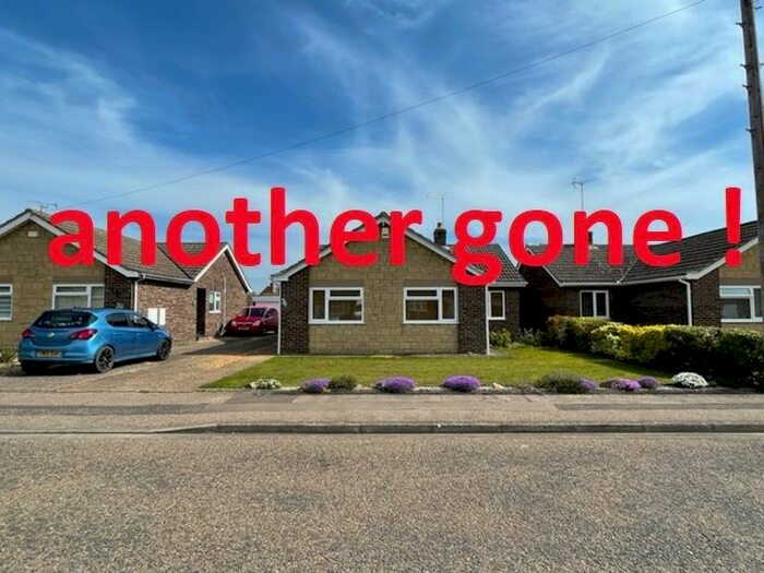 3 Bedroom Detached Bungalow To Rent In Aster Drive, Peterborough, PE4