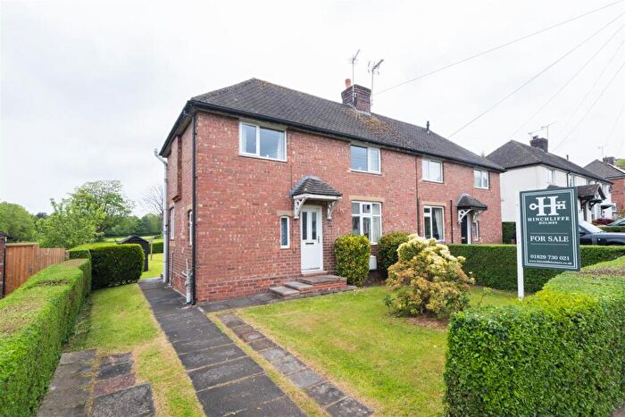 3 Bedroom Semi-Detached House For Sale In Burton Avenue, Tarporley, CW6