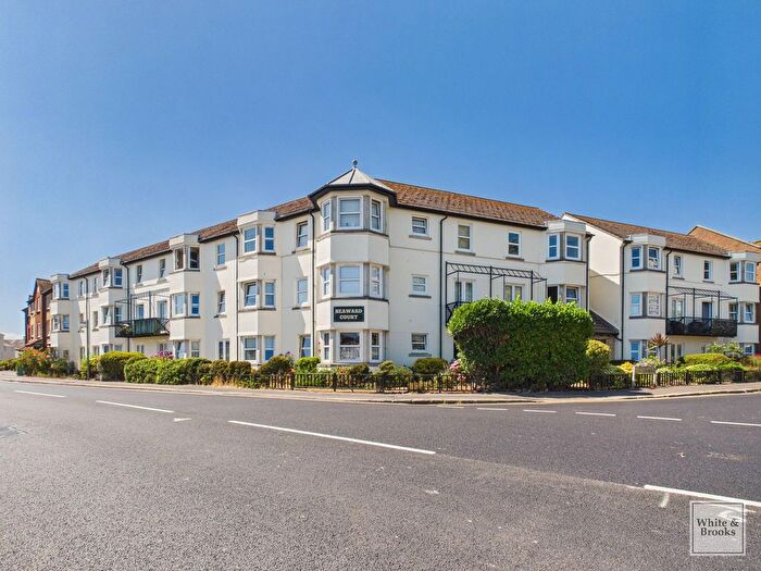 1 Bedroom Flat For Sale In West Street, Seaward Court West Street, PO21