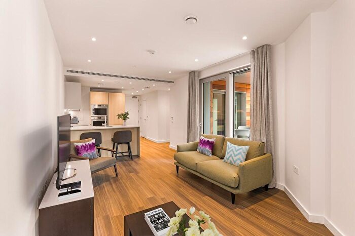 1 Bedroom Apartment To Rent In Nine Elms Lane, London, SW11