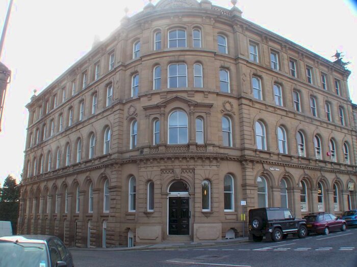 2 Bedroom Flat To Rent In Howgate House, Wellington St, Dewsbury, WF13