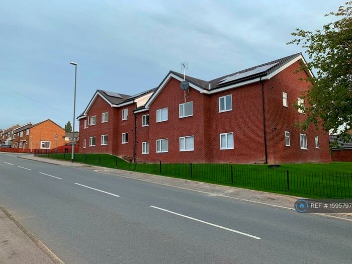 2 Bedroom Flat To Rent In Stanks Drive, Leeds, LS14