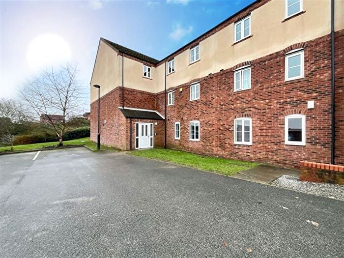 2 Bedroom Flat For Sale In Raynald Road, Sheffield, S2