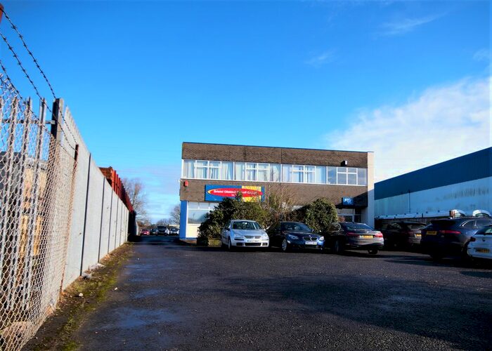 Property To Rent In Searle Crescent, Weston-Super-Mare, North Somerset, BS23