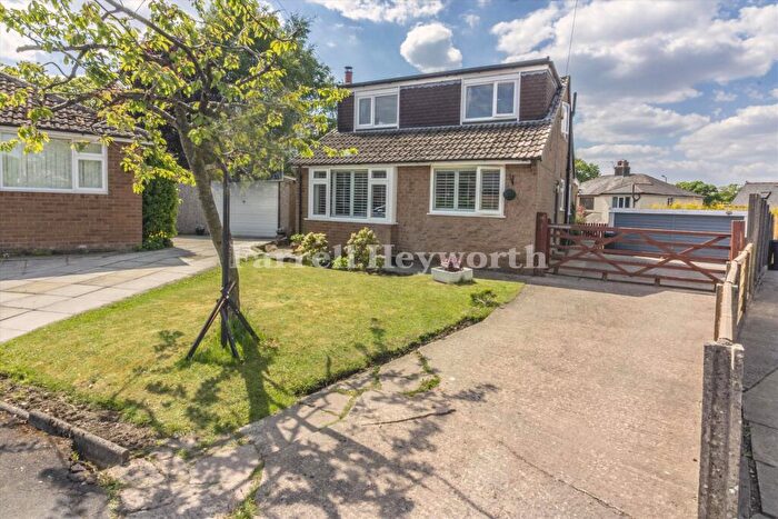 4 Bedroom House For Sale In Thirlmere Drive, Withnell, Chorley, PR6