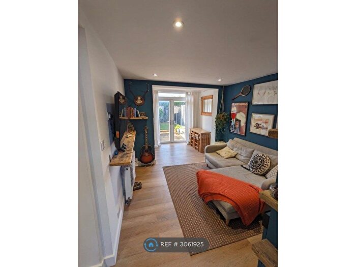 1 Bedroom Flat To Rent In Tenniscourt Road, Bristol, BS15