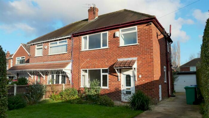 2 Bedroom Semi-Detached House To Rent In Flagcroft Drive, Manchester, M23