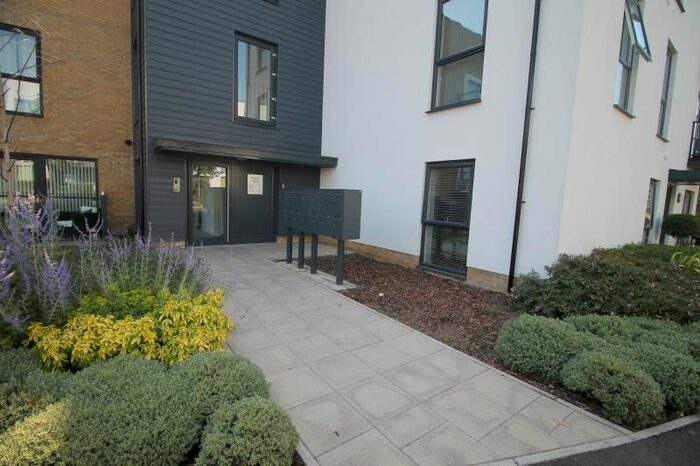 1 Bedroom Flat To Rent In Azalea Lodge, St Clements Avenue, RM3