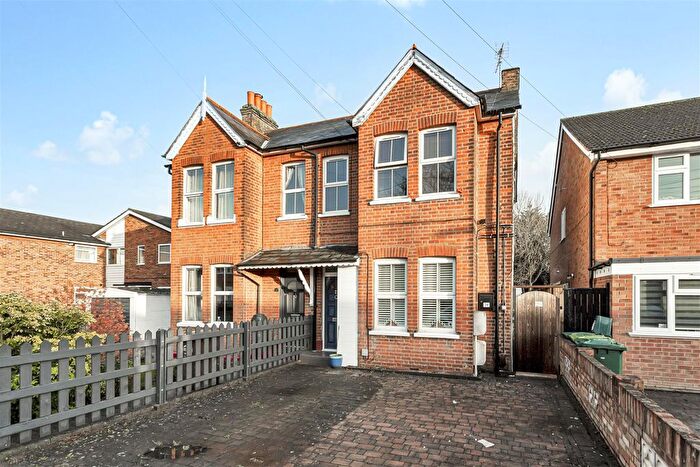 Property For Sale In Gordon Road, Ashford, TW15