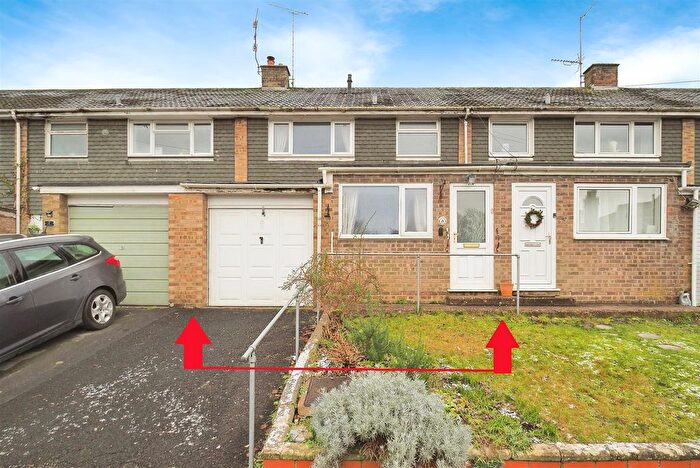3 Bedroom Terraced House For Sale In Mill Road, Netheravon, Salisbury, SP4