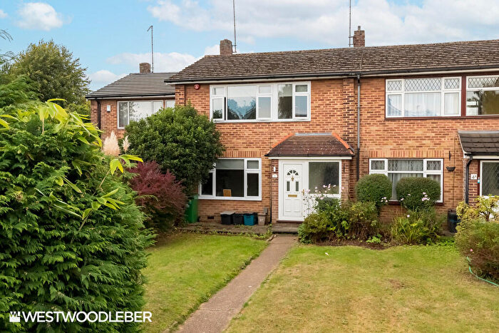 3 Bedroom Semi-Detached House To Rent In Bell Lane, Broxbourne, EN10