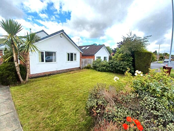 2 Bedroom Bungalow To Rent In High Ash Drive, Leeds, West Yorkshire, LS17