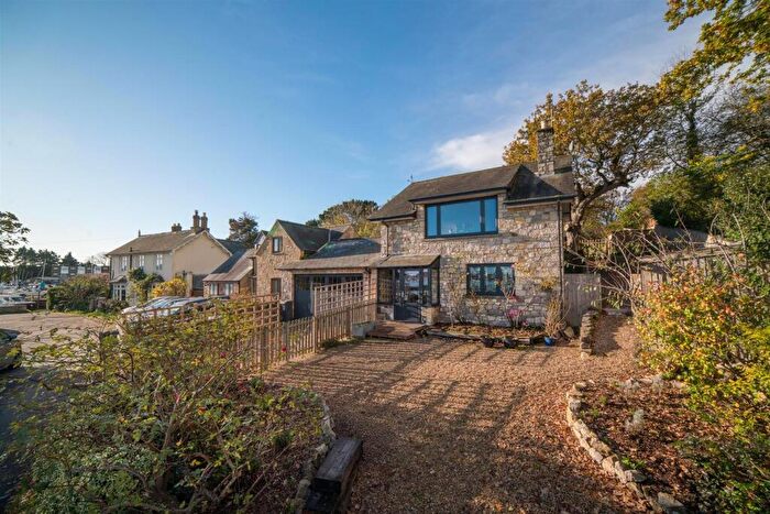 3 Bedroom Link Detached House For Sale In St Helens, Isle Of Wight, PO33