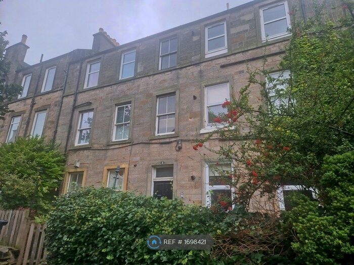 2 Bedroom Flat To Rent In Richmond Terrace, Edinburgh, EH11