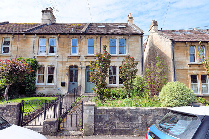 2 Bedroom End Of Terrace House For Sale In Bradford On Avon, BA15