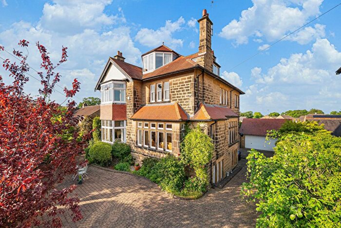 5 Bedroom Property For Sale In Harlow Oval, Harrogate, HG2