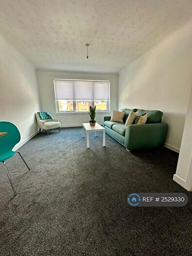 1 Bedroom Flat To Rent In Laird Place, Glasgow, G40