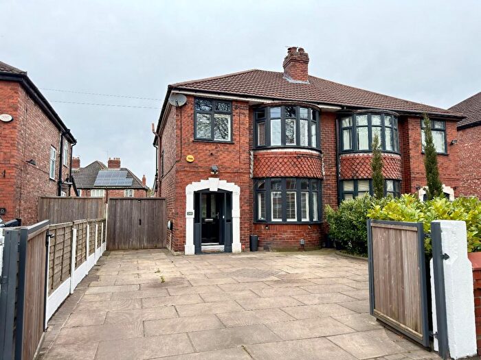 3 Bedroom Semi Detached House For Sale In Barlow Moor Road, Chorlton, M21