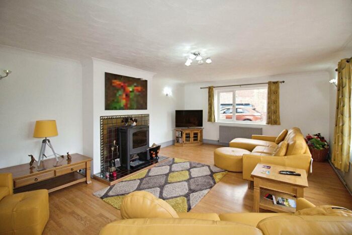 2 Bedroom Detached Bungalow For Sale In Main Road, Deeping St Nicholas, PE11