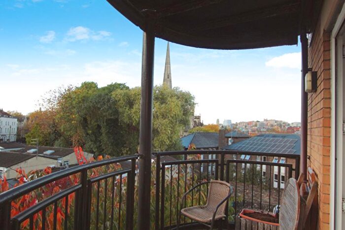 2 Bedroom Flat To Rent In Prewett Street - City Centre, BS1