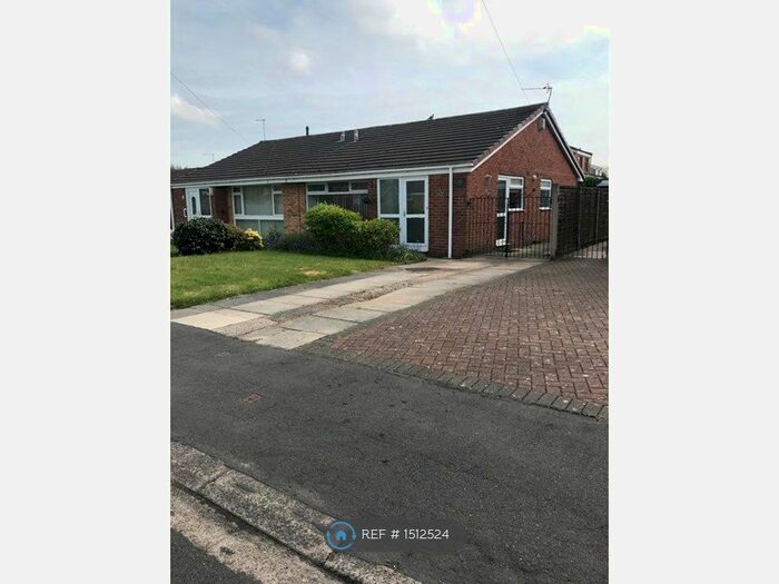 2 Bedroom Bungalow To Rent In West Meade, Liverpool, L31