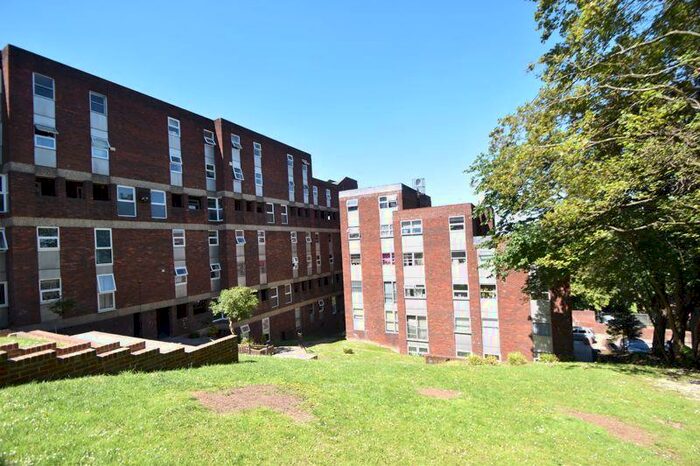 1 Bedroom Flat To Rent In Downs Road, Luton, LU1