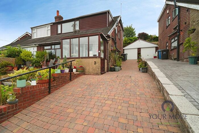 4 Bedroom Bungalow For Sale In Claytons Close, Springhead, Oldham, Greater Manchester, OL4