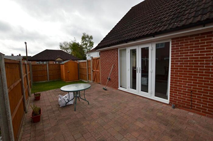 1 Bedroom Detached House To Rent In Hastings Road, Prettgate, CO3