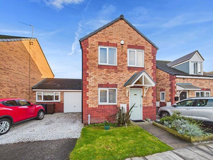 3 Bedroom Semi Detached House For Sale In St. Joans Close, Bootle, Liverpool., L20