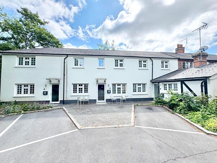 1 Bedroom Flat To Rent In Alexandra Road, Farnborough, GU14