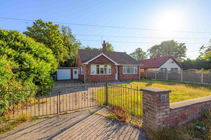 3 Bedroom Detached Bungalow For Sale In West End, Hogsthorpe, PE24
