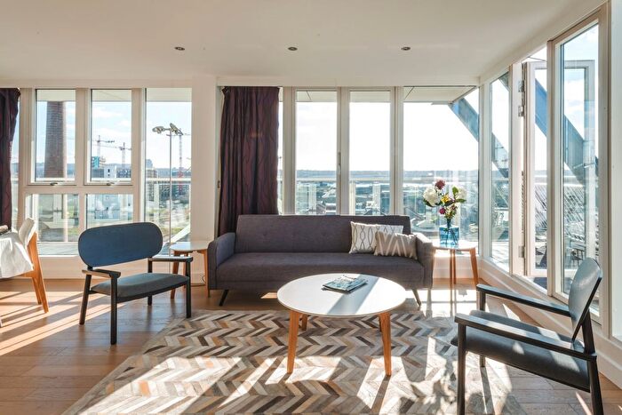 2 Bedroom Flat For Sale In Eastern Quay, Rayleigh Road, Royal Docks London, E16